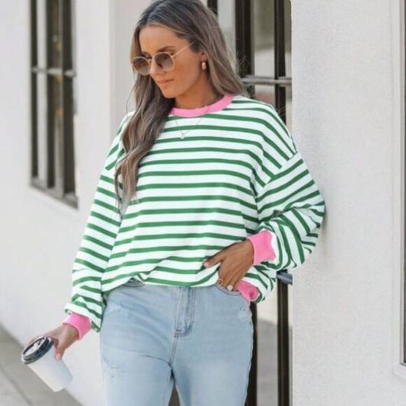 Oversized crew neck Green and White Sweatshirt with Pink Accents- NWOT size S - Picture 9 of 15